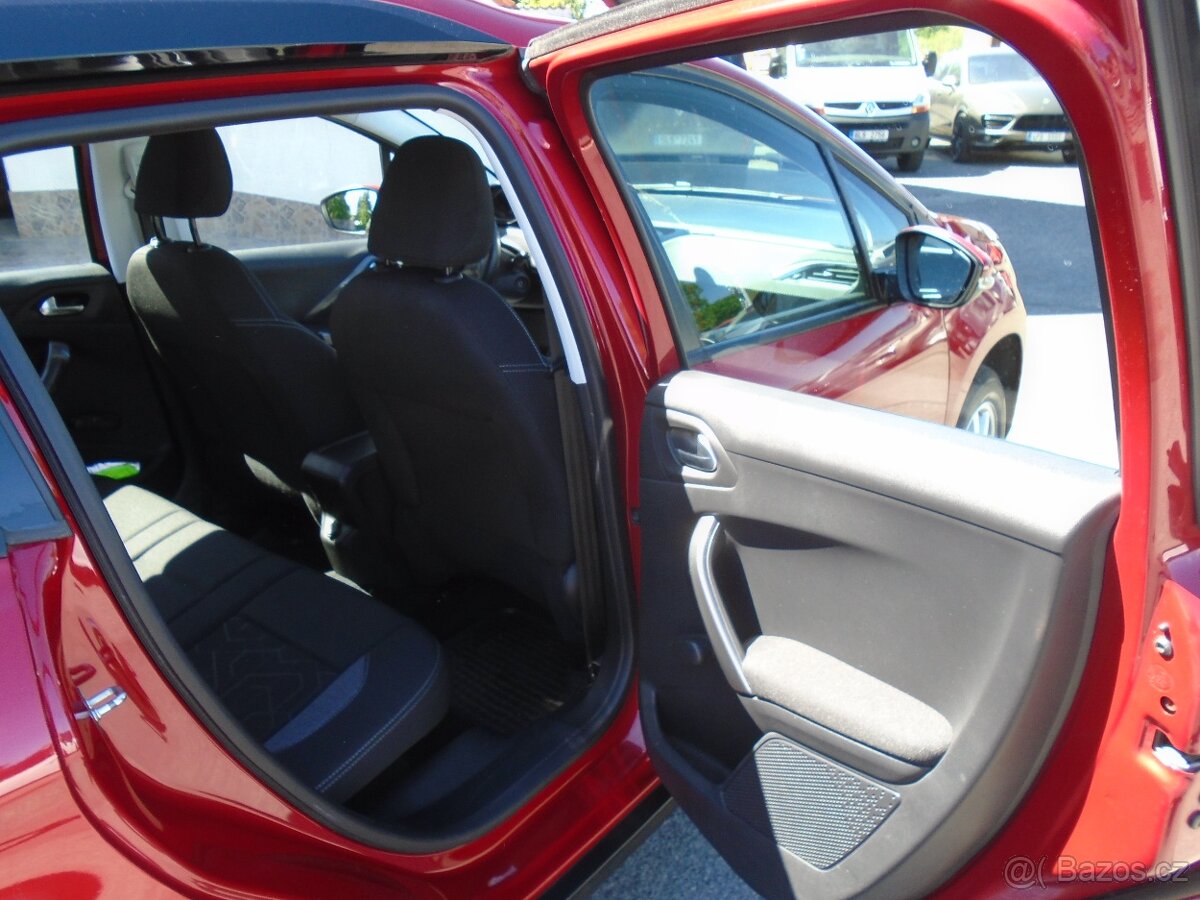 Peugeot 2008 1.2 Pure Tech ČR 2.maj. 68tis.km - 13