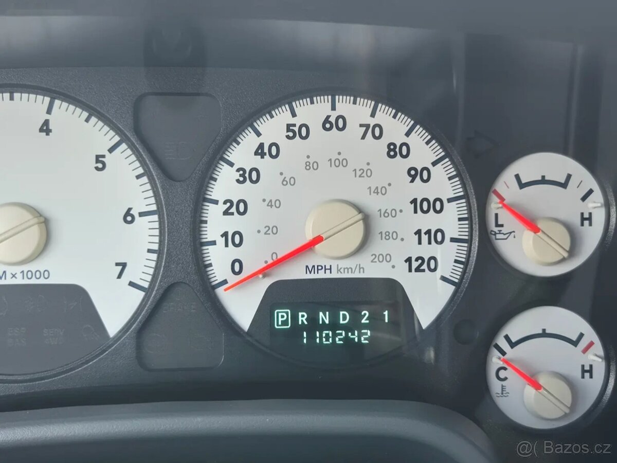 Dodge Ram 1500, 5.7 HEMI - 13
