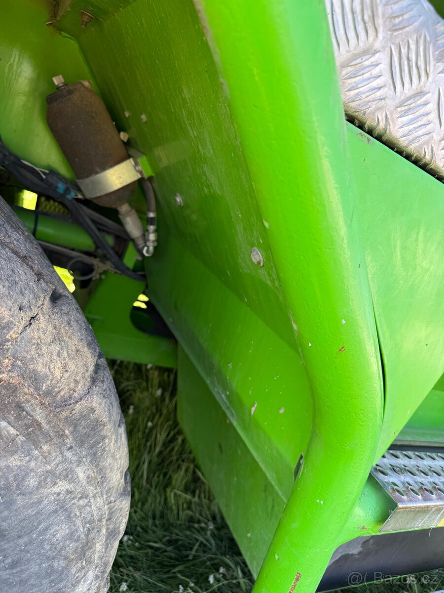 Otočný teleskopický manipulátor MERLO ROTO 40.25 MCSS - 13