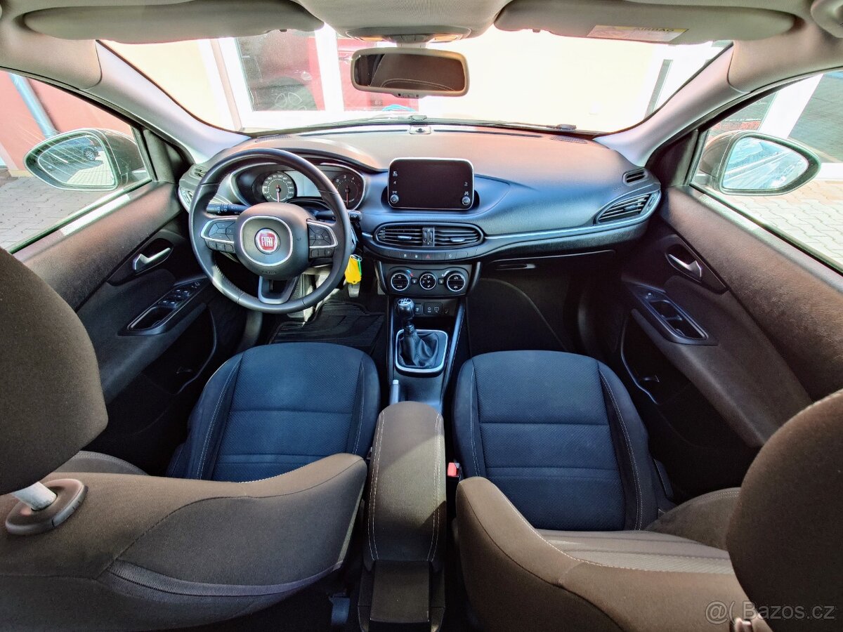 Fiat Tipo 1.6 JTDM Lounge 88 kW - 13
