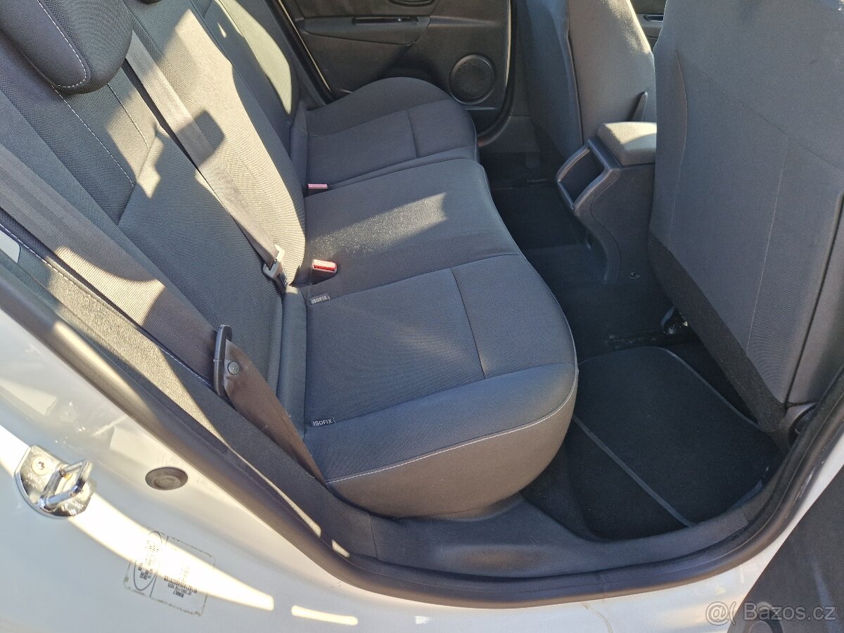 Renault Mégane III,1.5dCi,66KW,KLIMA,R.V.2011 - 13
