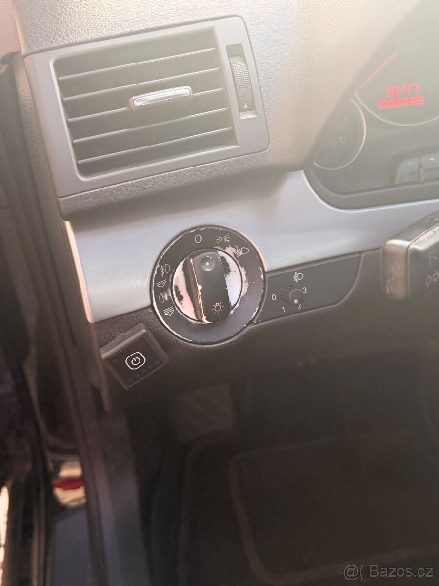 Audi a4 b7 1.6 LPG - 13