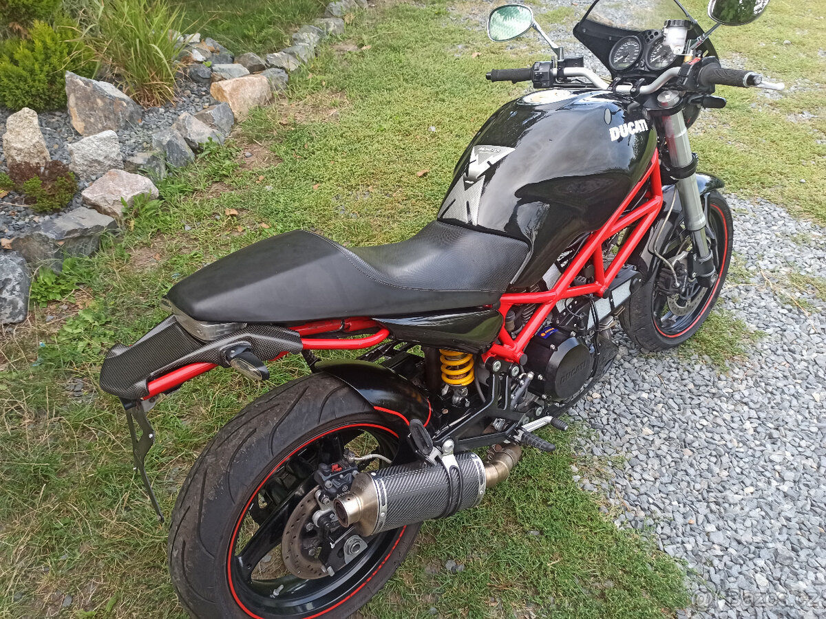 Ducati Monster 695 R.V.2007 - 13