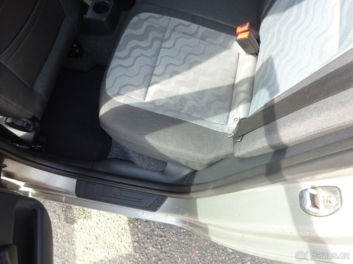 Škoda Fabia 1.4i Combi r.v.2008 (63 KW) TK 10/2026 - 13