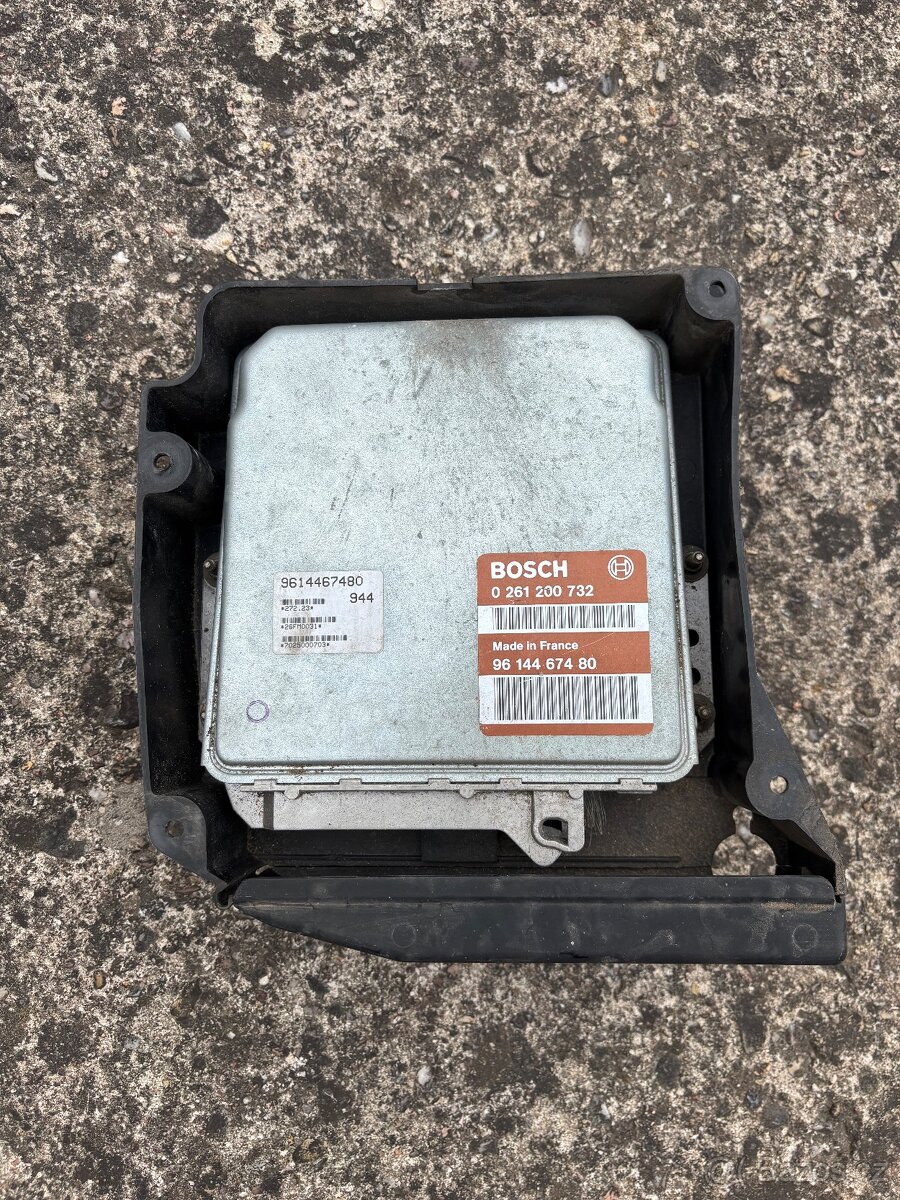 Díly z vozu Peugeot 306 - 13