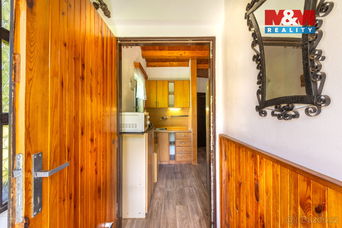 Prodej chaty v Chotýšanech - 13