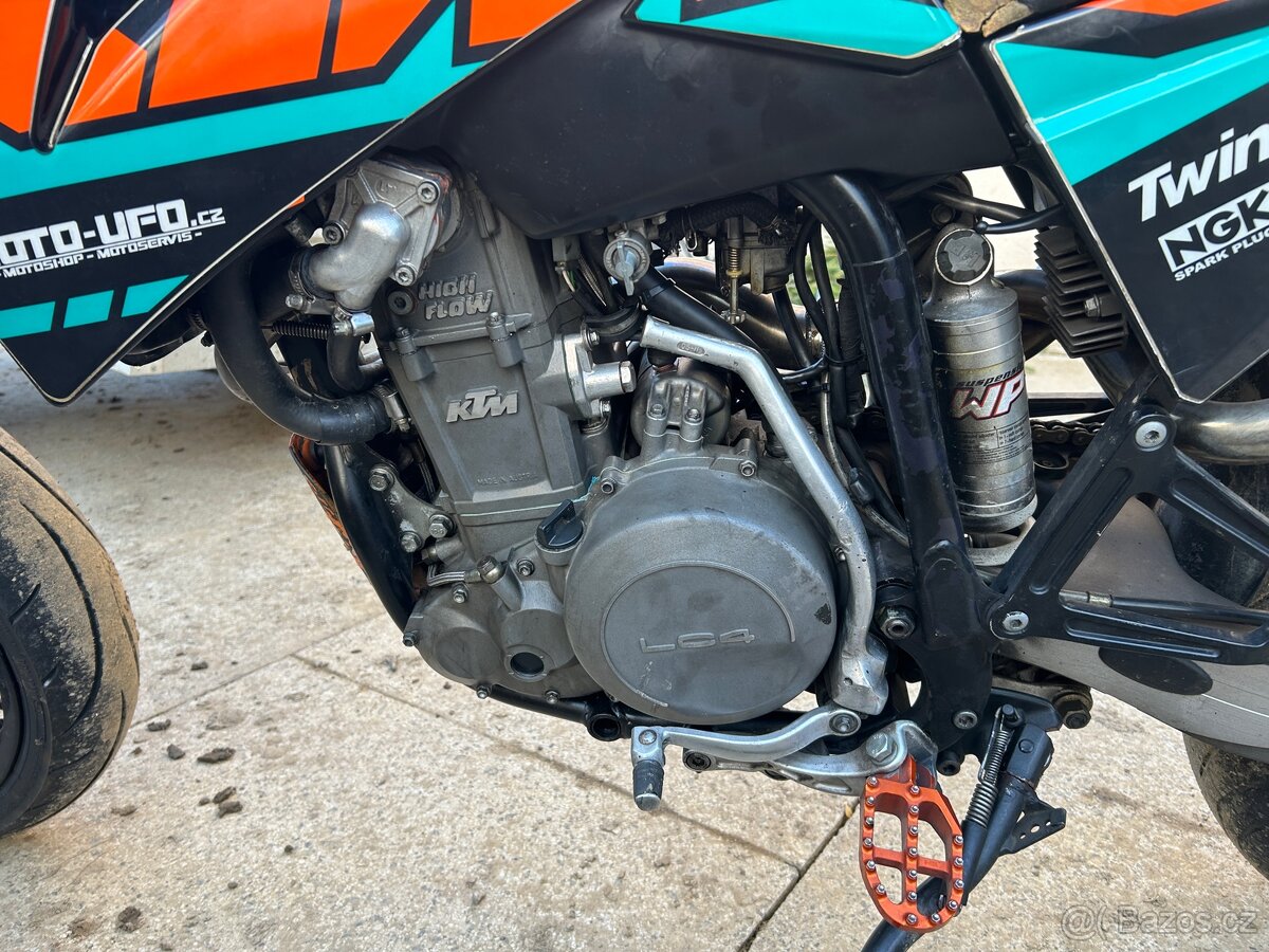 KTM LC4 640 SUPERMOTO - 13