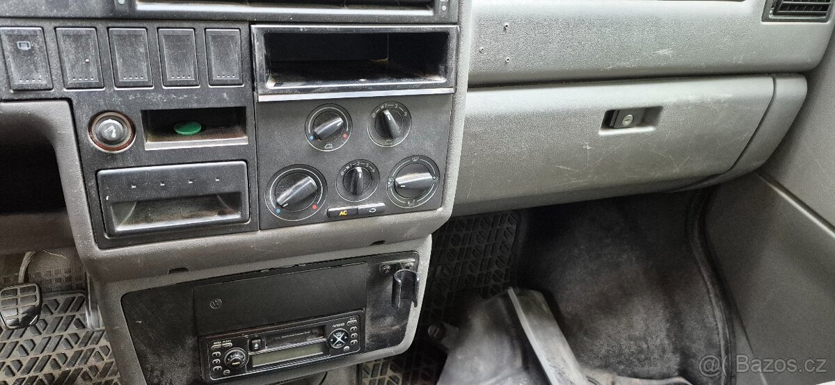 Vw t4 2.5tdi 75kw transporter rok 2003 - 13