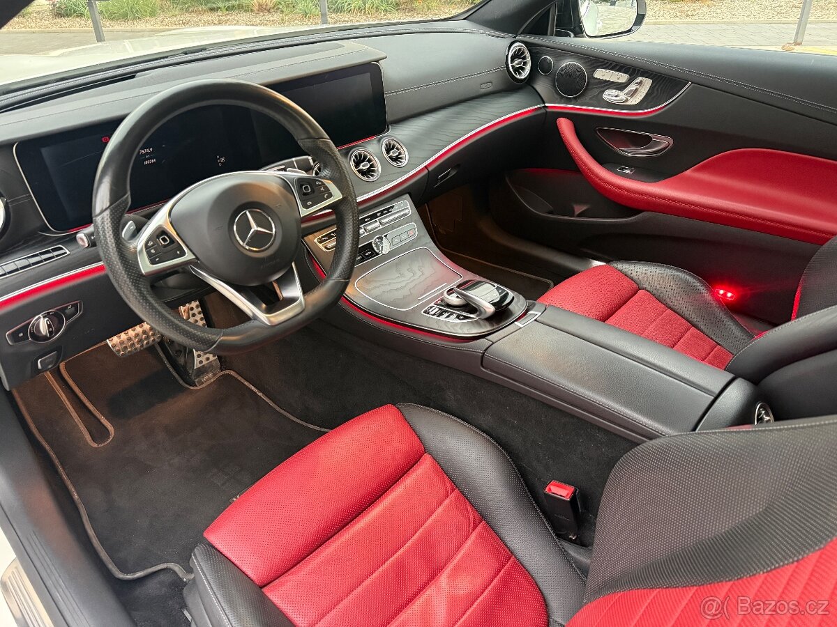 Mercedes-Benz E 220 d Coupé AMG - 13