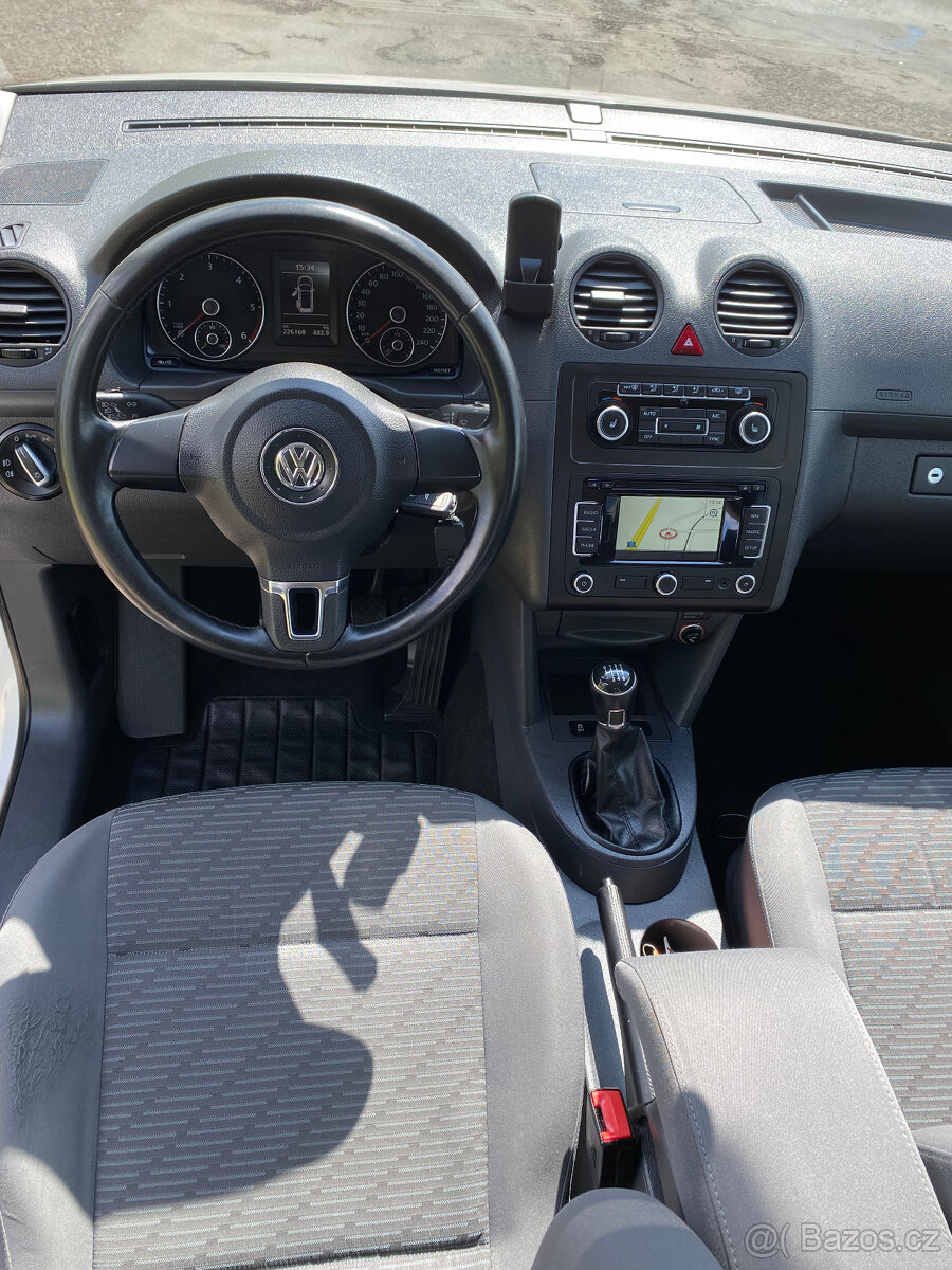 VW Caddy 2.0 TDI 103kw CR,2.maj,serviska,nové rozvody. - 13