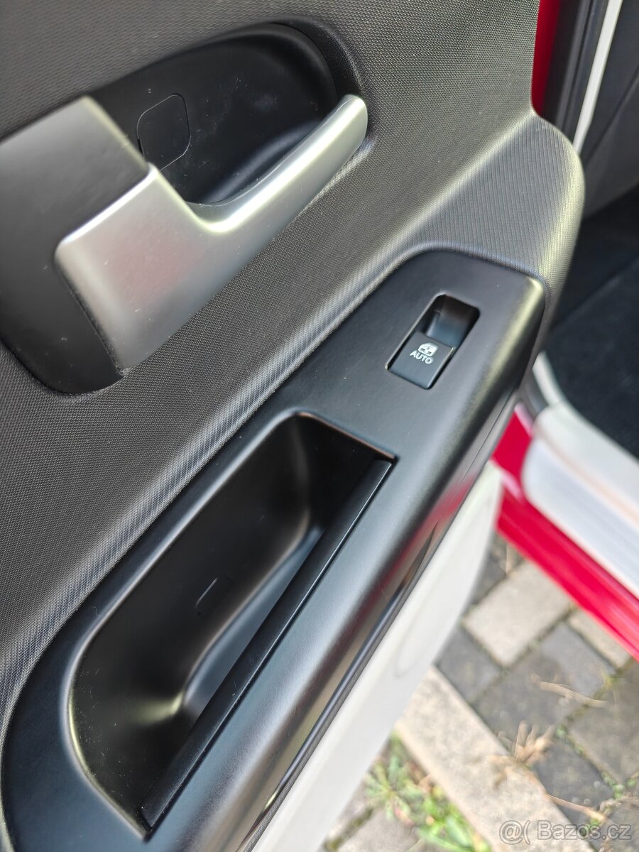 Kia Ceed 2007 1.6 benzín - 13