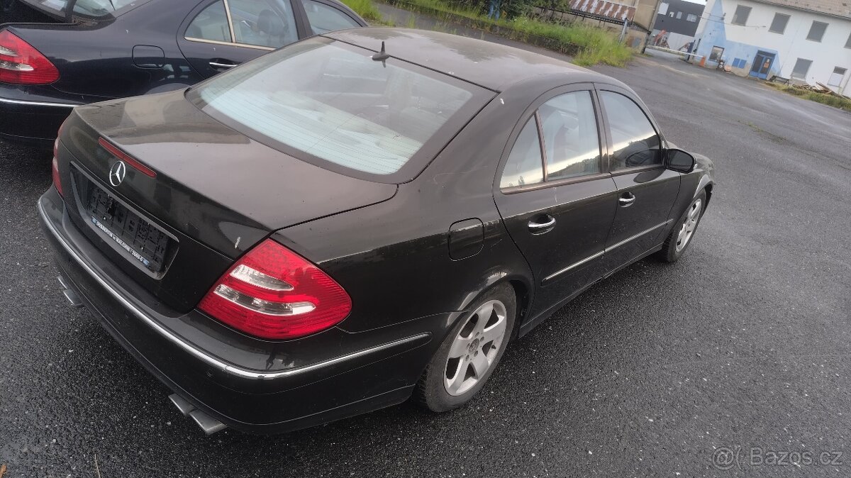 Náhradní díly na Mercedes E - w211 sedan - 13
