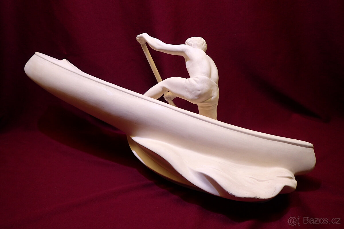 Kánoista na divoké vodě - socha - Bechyně - 13