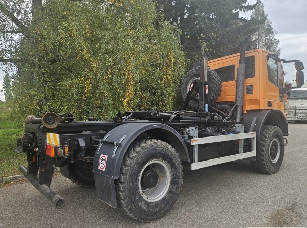 4x4 sypač Iveco 13.5t radlice hák kontejner - 13