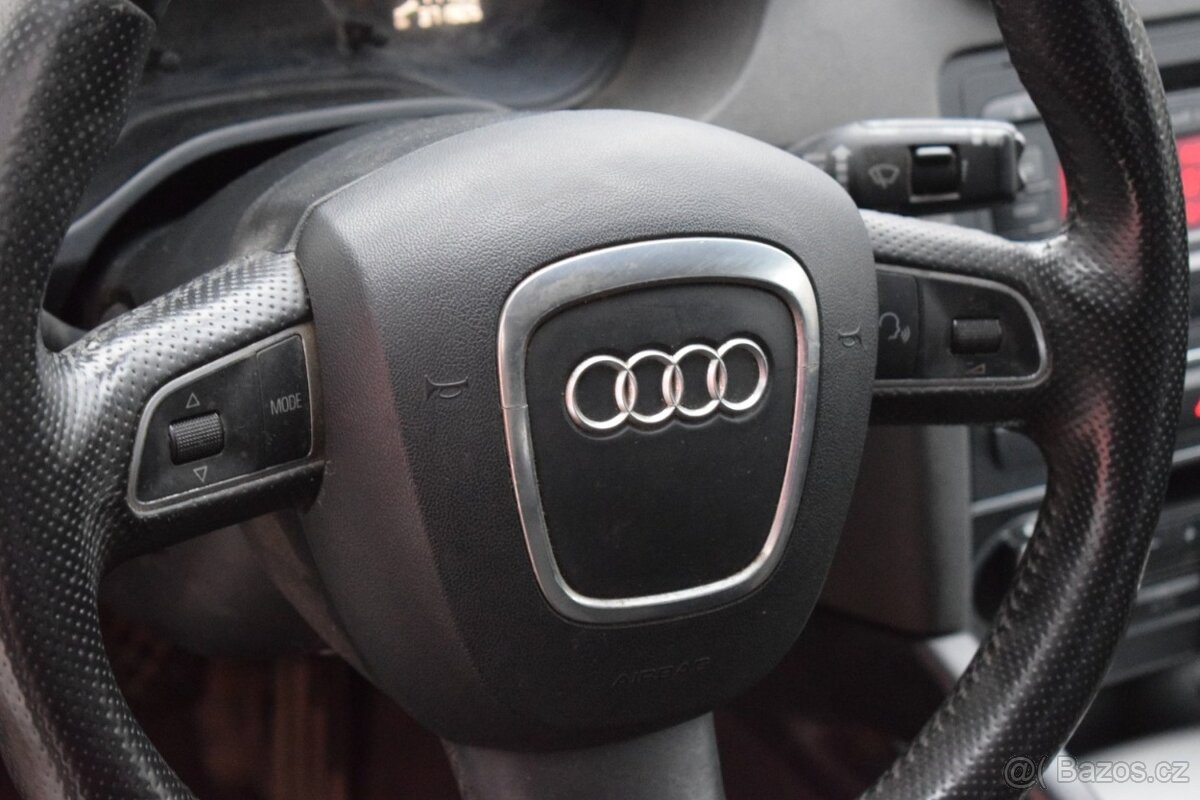 Audi A3 SPORTBACK 1.6 TDi/2011/TAŽNÉ/ - 13