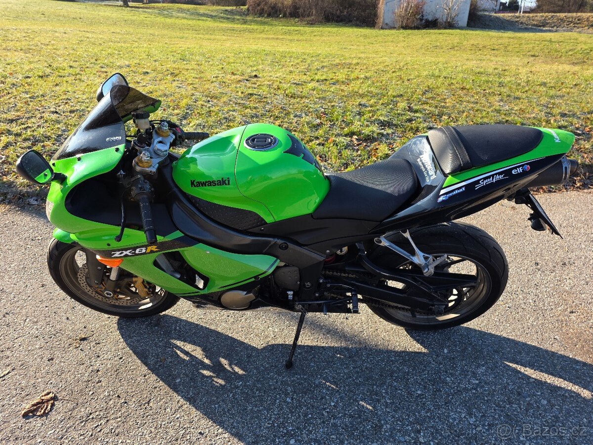 Kawasaki ZX6R Ninja - 13