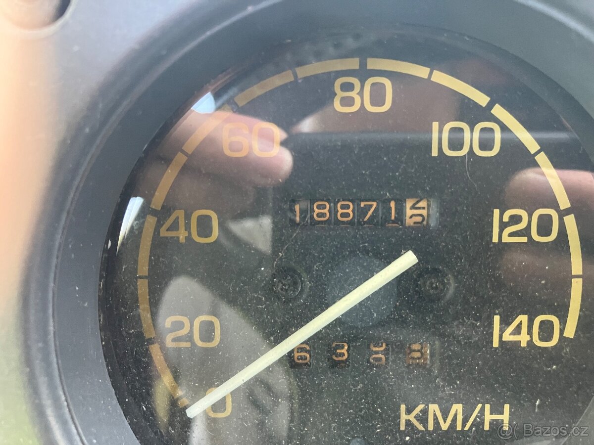 Suzuki SJ410 - 13
