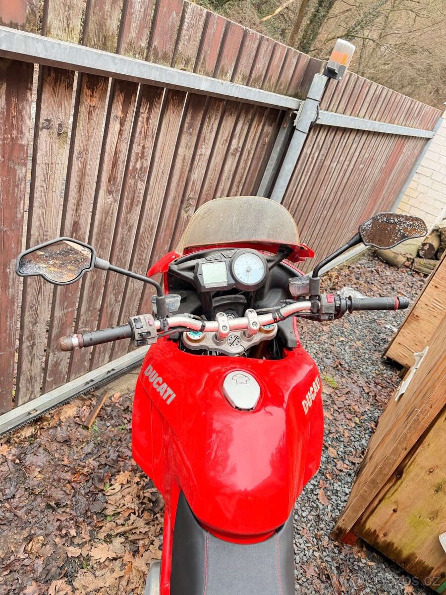 DUCATI Multistrada 1100 S - 13