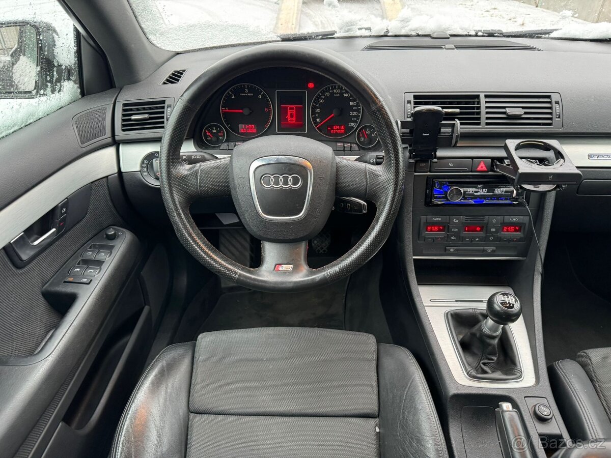 Audi A4 2.0 TDI quattro S-Line - 13