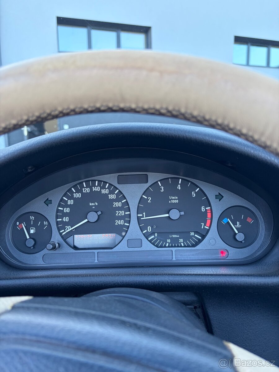 Bmw e36 318i cabrio - 13
