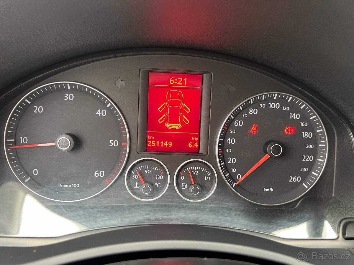 Volkswagen Golf 1.9TDI 77KW,KLIMA,TZ,NAVI,ALU - 13