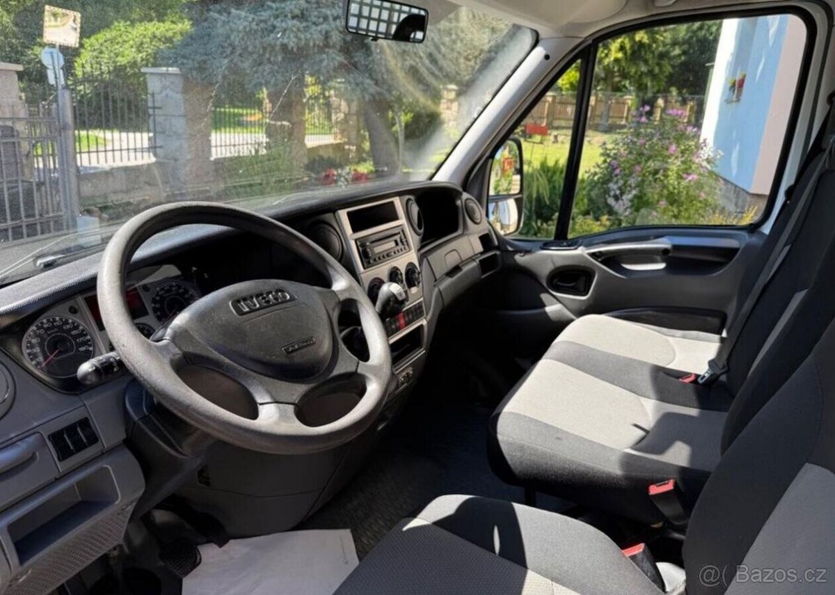 Iveco Daily 2,3 HPi Valník 35S13 Tažné nafta - 13