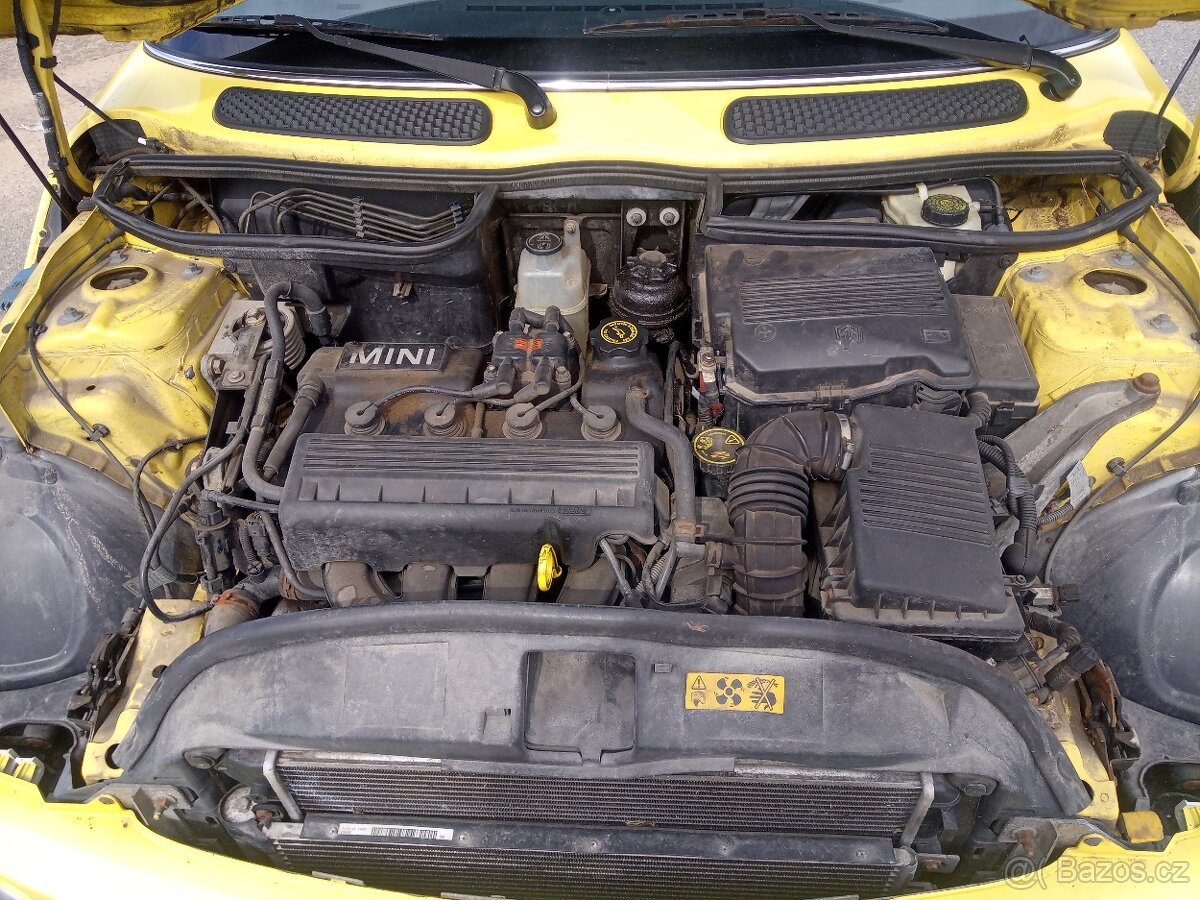 Mini Cooper 1.6i 85 kW - 13