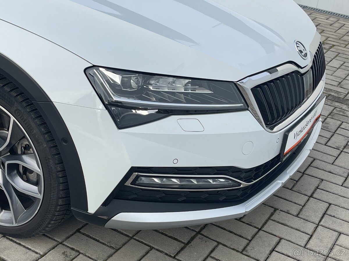 Škoda Superb Combi 2,0 TSI / 206 kW DSG 4x4 Scout - 13