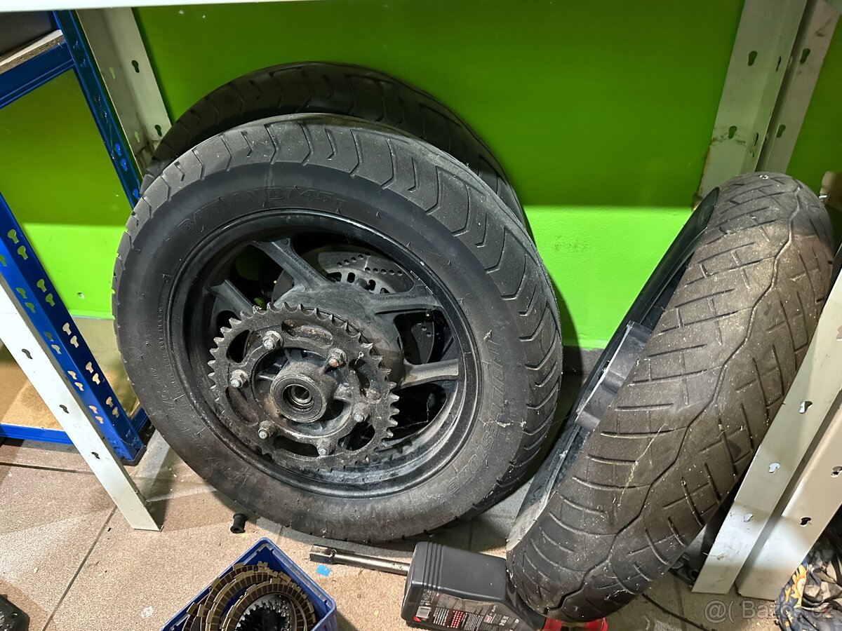 Kawasaki GPZ 1000rx - 13