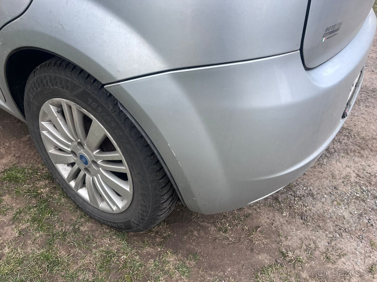 Fiat grande Punto 1.2. - 13