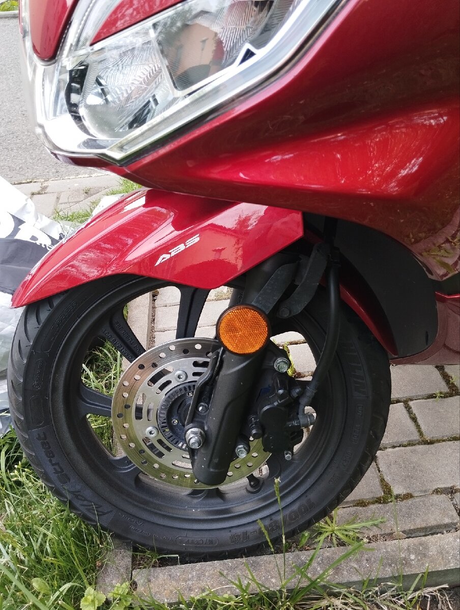 Prodám Honda 125 pcx - 13