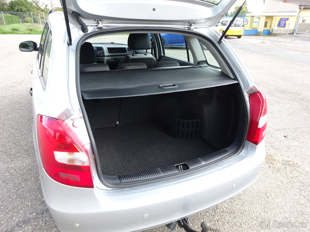 Škoda Fabia 1.4i 16V Combi r.v.2014 (63 kw) stk:10/2027 - 13