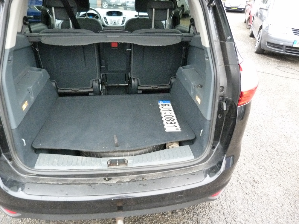 Ford Grand C-MAX, 1.6 16v 92 kw - 13