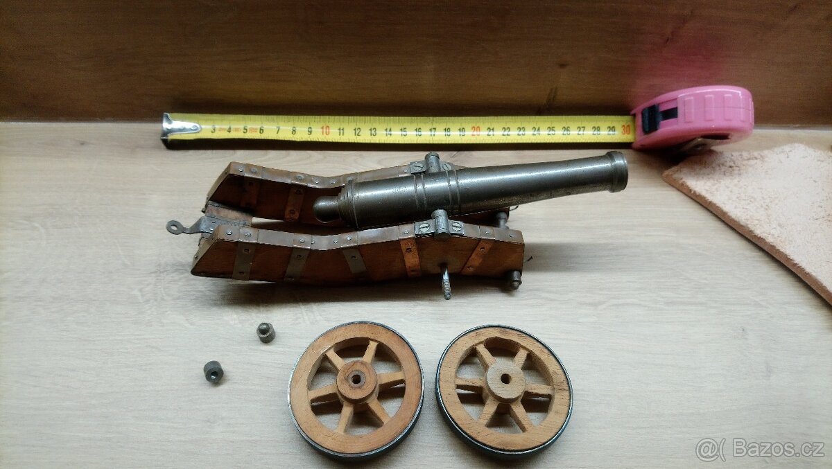 Model děla - 13