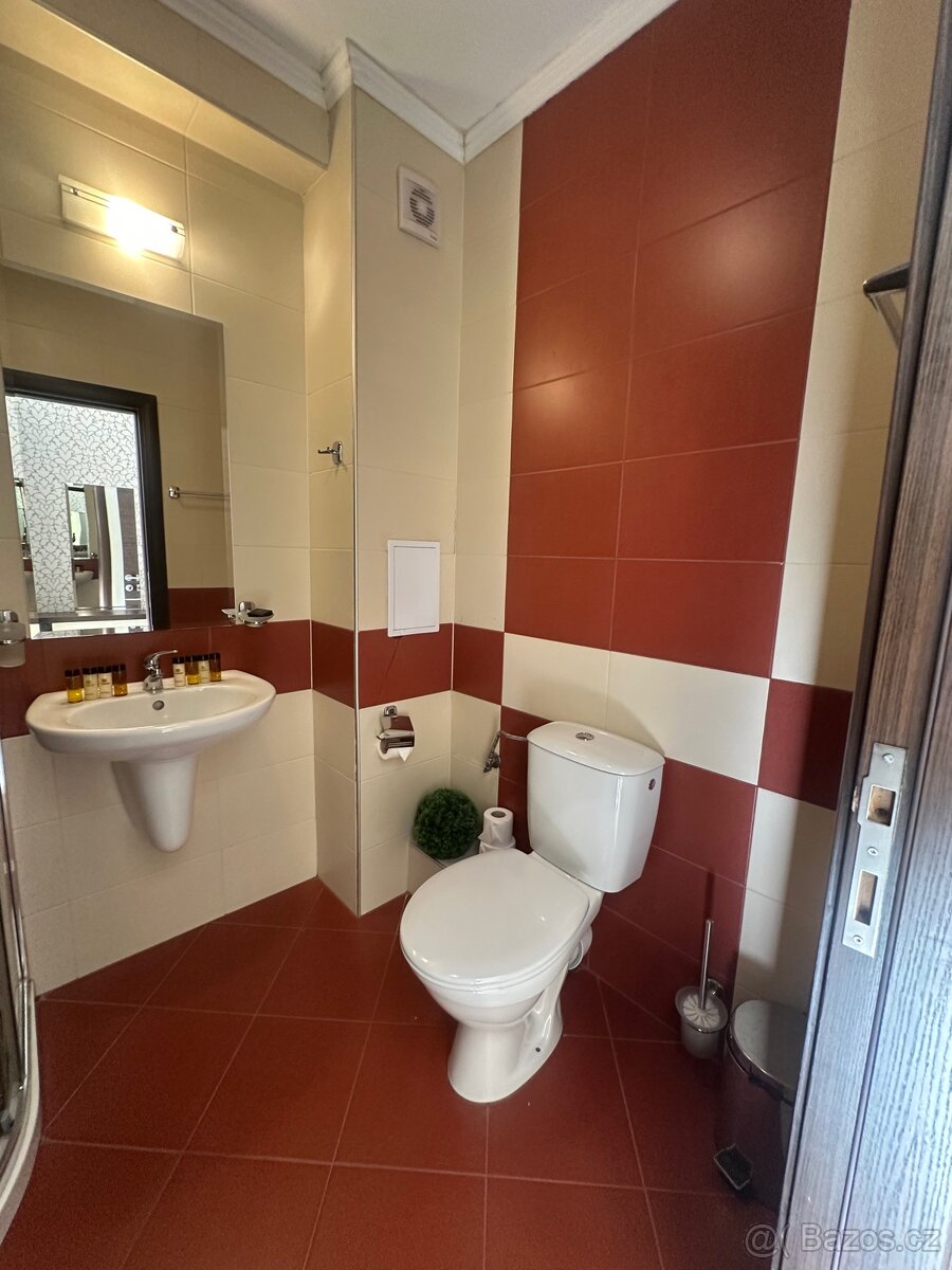 Prodej bytu v luxusním komplexu Slunečné pobřeží - 13