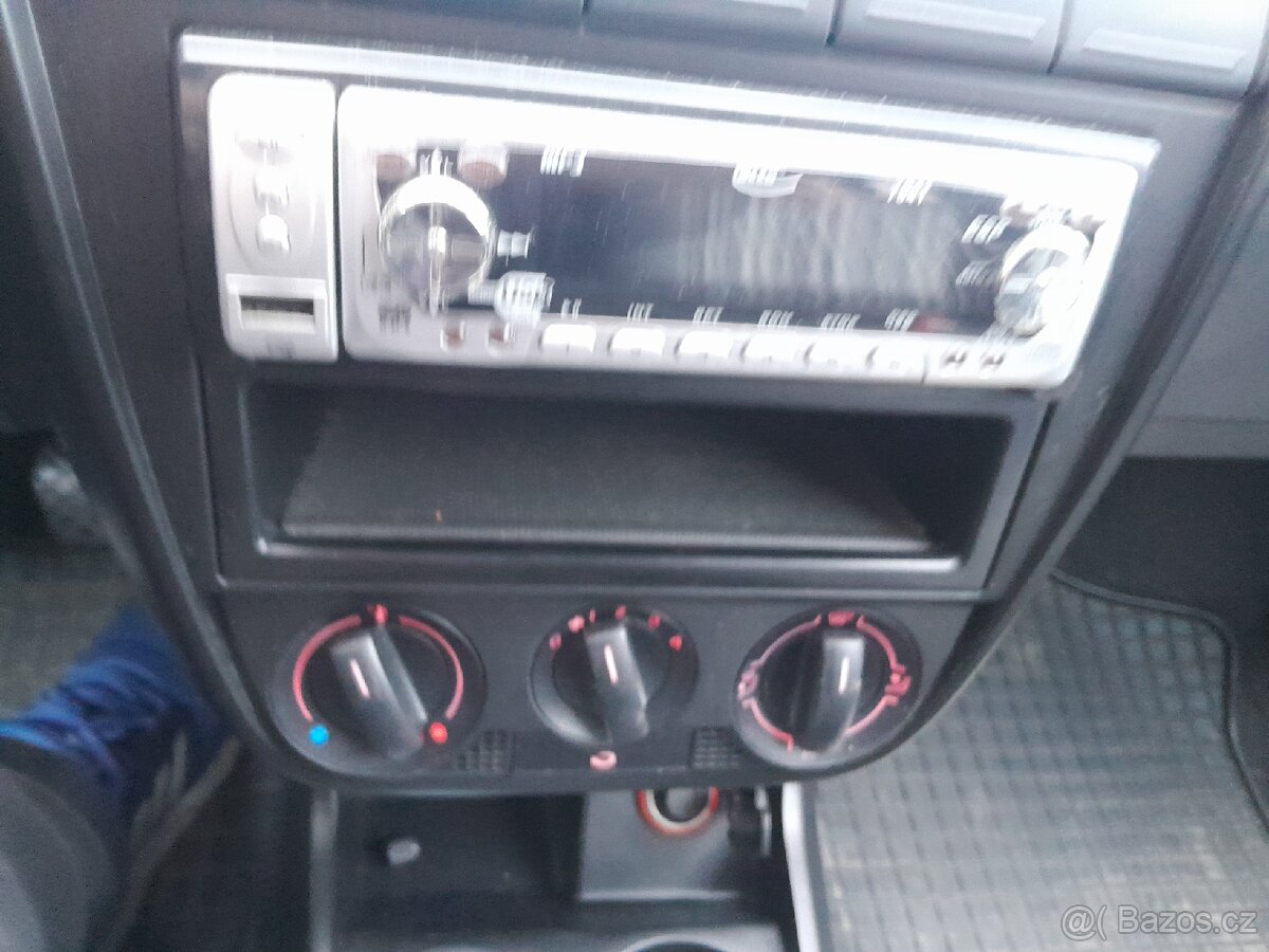 Volkswagen Fox 1.2i - 13