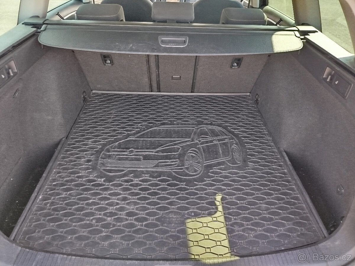 VW Golf Variant 2.0 TDi 110kW - 13