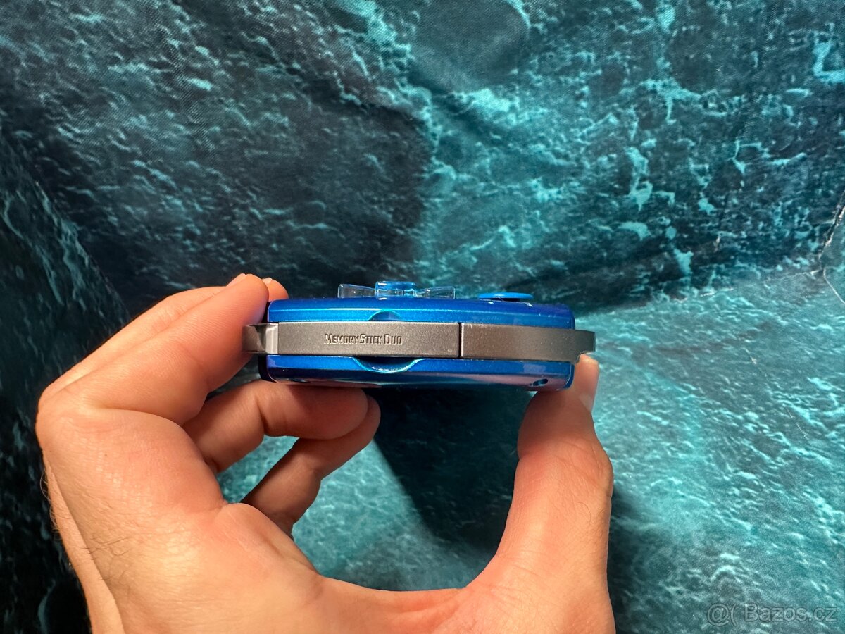 Vzácné modré PSP 3000 TOP stav s boxem (S+) - 13