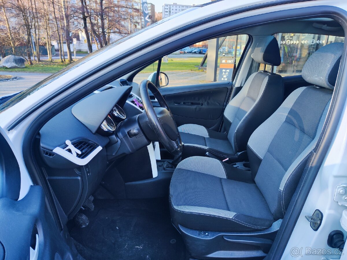 Peugeot 207 Envy Edition 1,4i, 2012, Panorama - 13