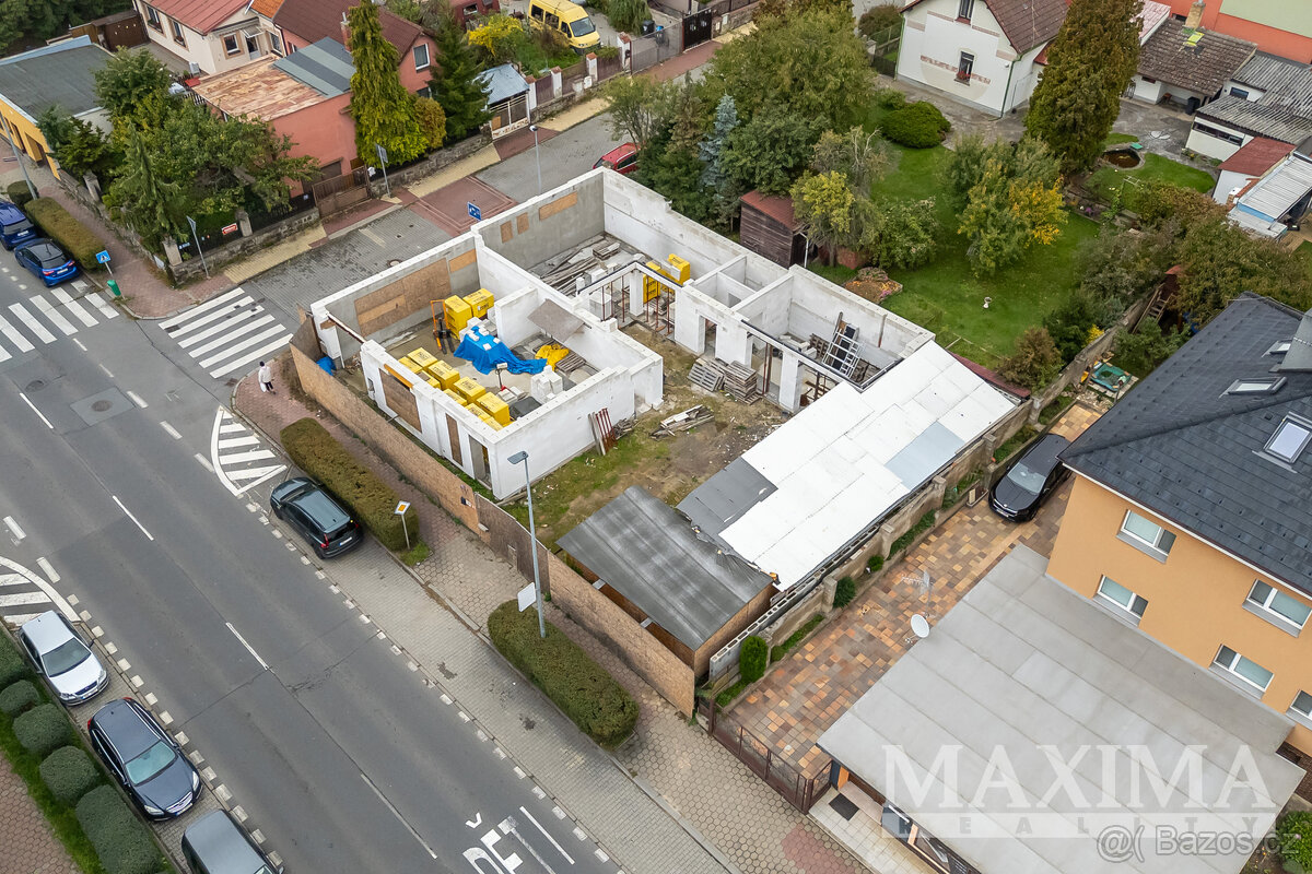 Dům 6 a více o ploše 452 m2 - Praha, Horní Počernice - 13