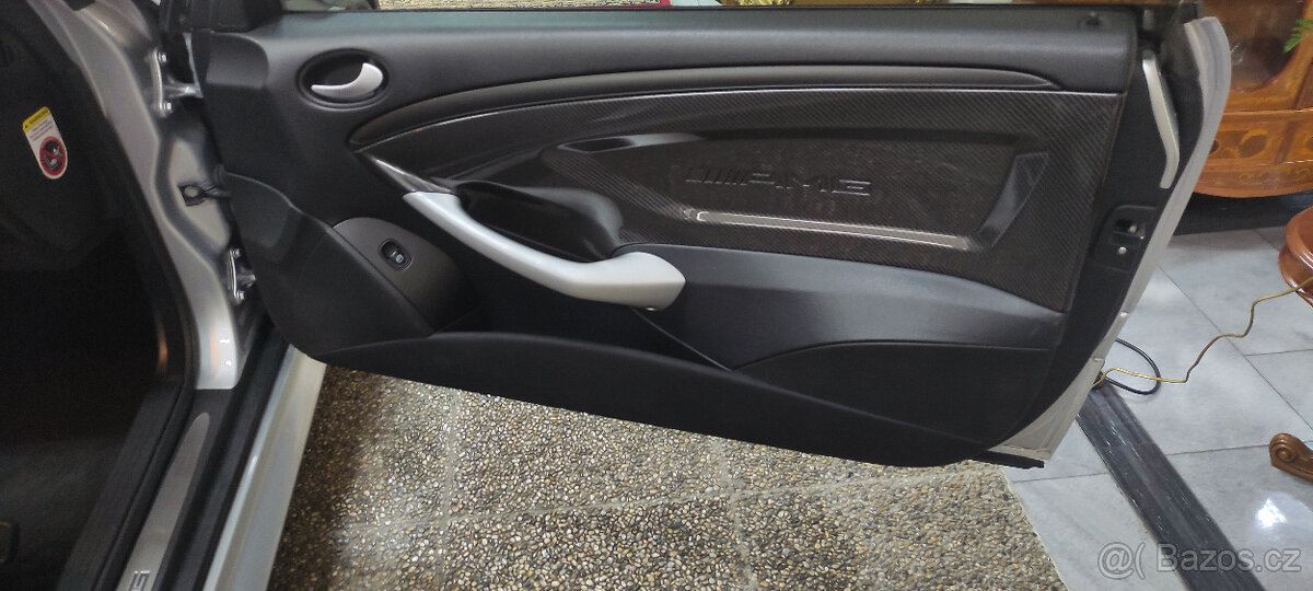 Mercededs CLK 63 AMG BLACK SERIES - 13