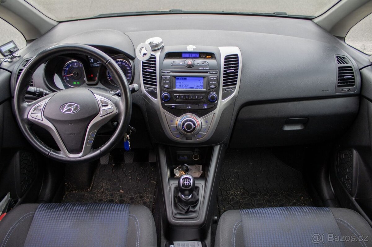 Hyundai ix20 1.4 DOHC 66 kW - 13