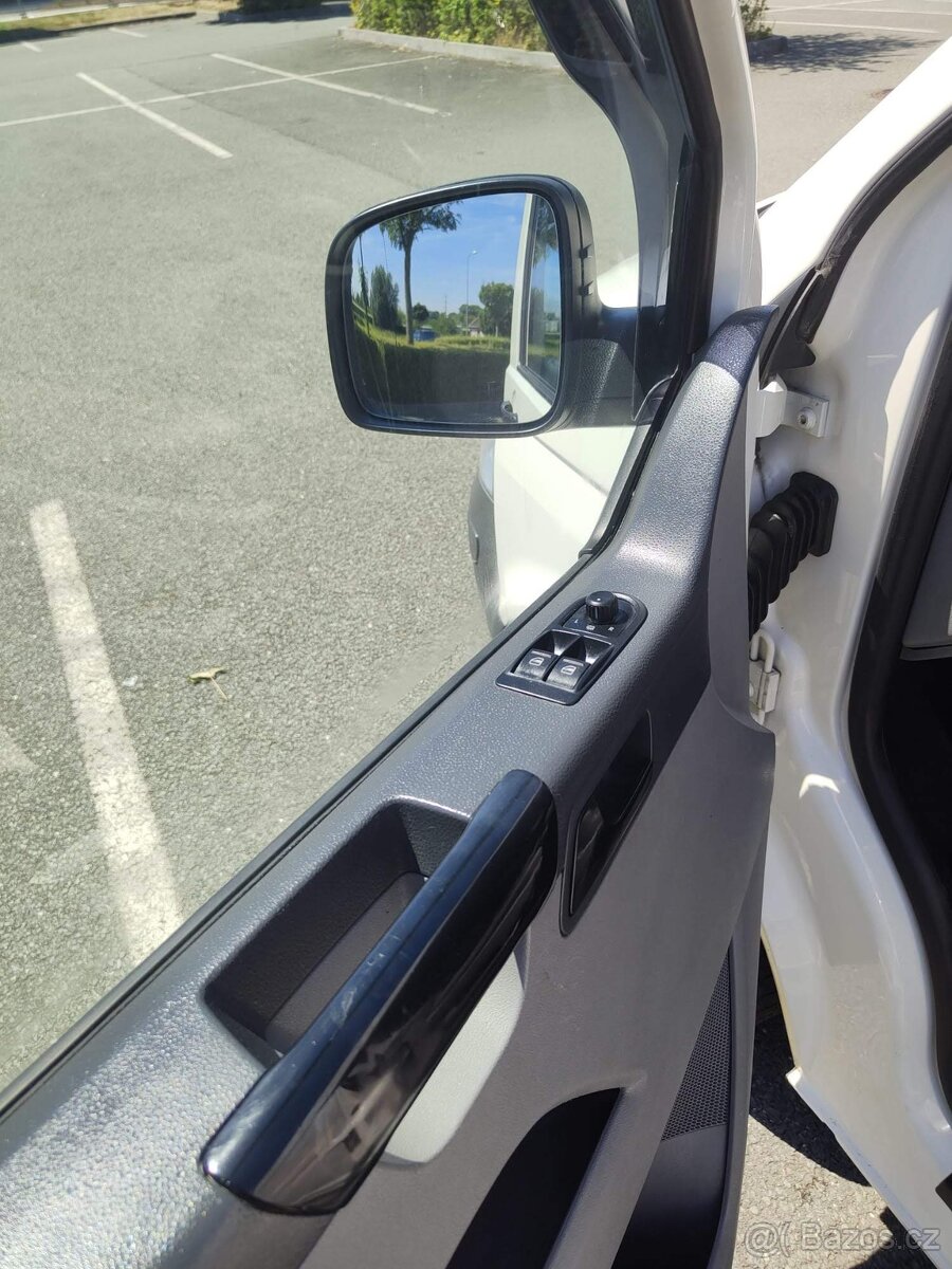 VW TRANSPORTER 2.5TDI LONG 4X4 BEZ DPF R.V.2005 - 13