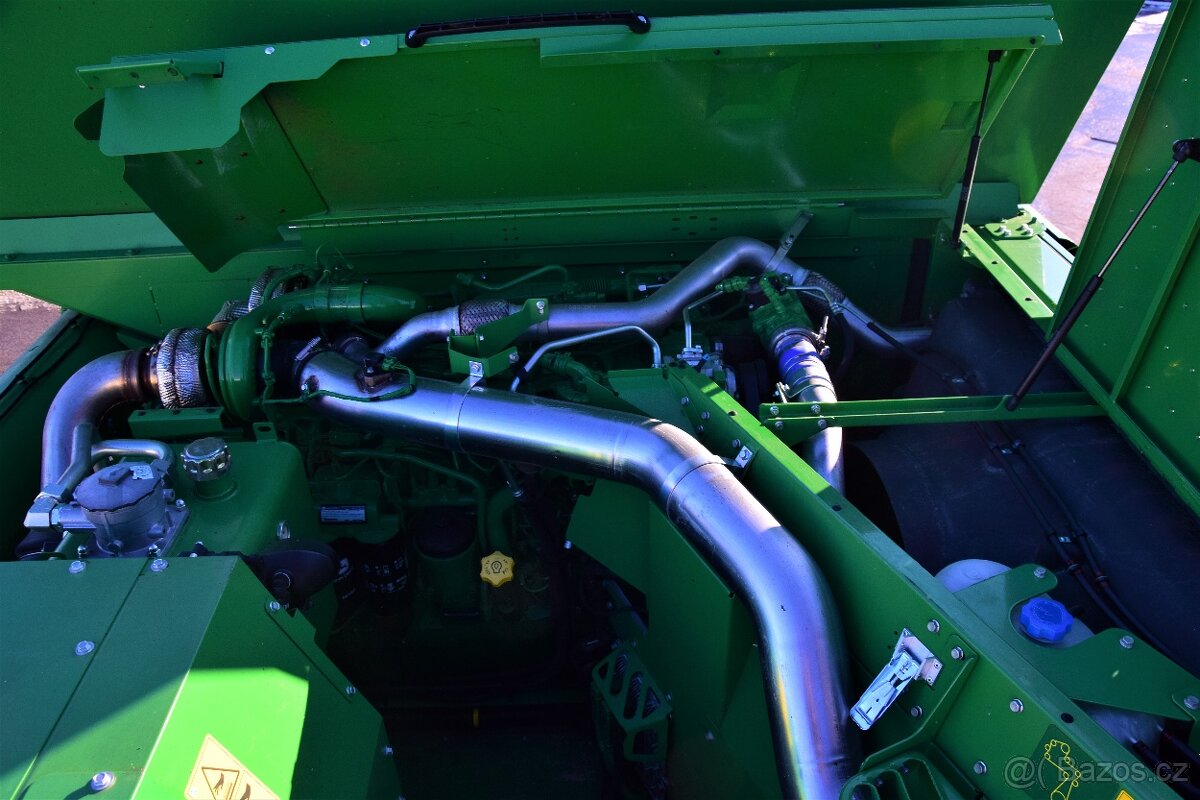 sklízecí mlátička John Deere T660 č.41 - 13