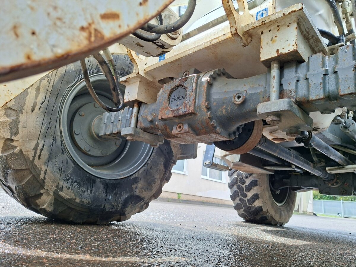 LIEBHERR L 508 4X4 - 13
