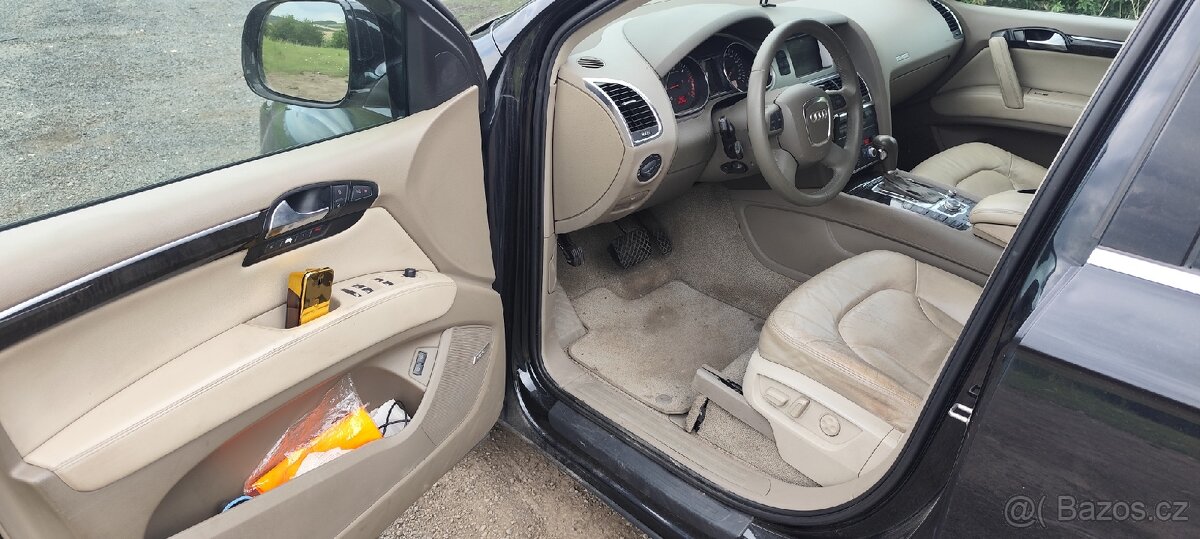 Audi Q7 3.0 TDI 7 míst - 13
