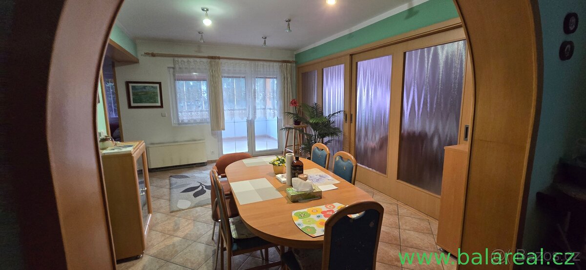 5+ KK Brno Řečkovice Mokrá Hora se zahradou 400 m2 a garáží - 13