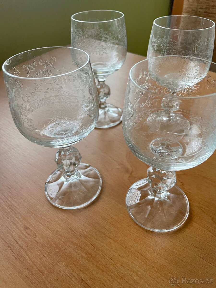 Porcelán, sklo - 13