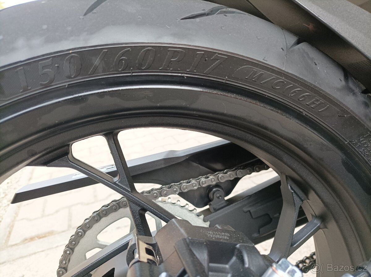 Voge 125 RS - 13