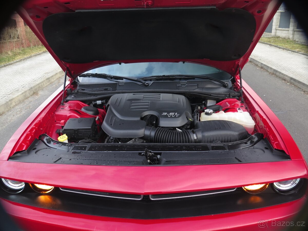 Dodge Challenger, 3.6 V6 - 22.755 km, KRÁSNÝ - 13